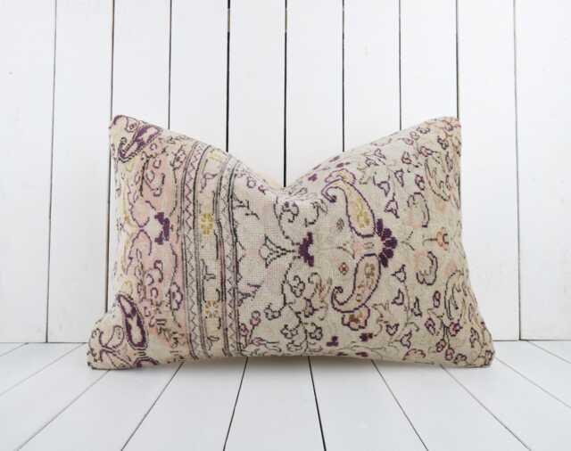 Handmade Vintage Turkish Kilim Pillow Cover 16x24 Decorative Cushion - image 1