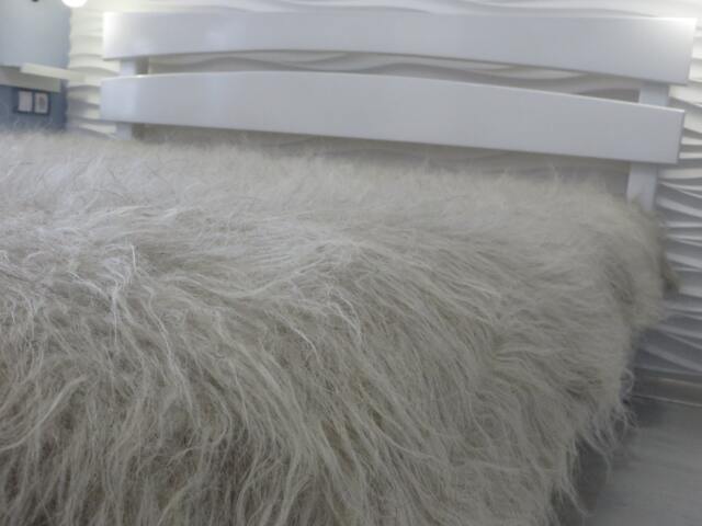 Handwoven Wool Flokati Throw Blanket Fuzzy Shag Bed Cover - image 1