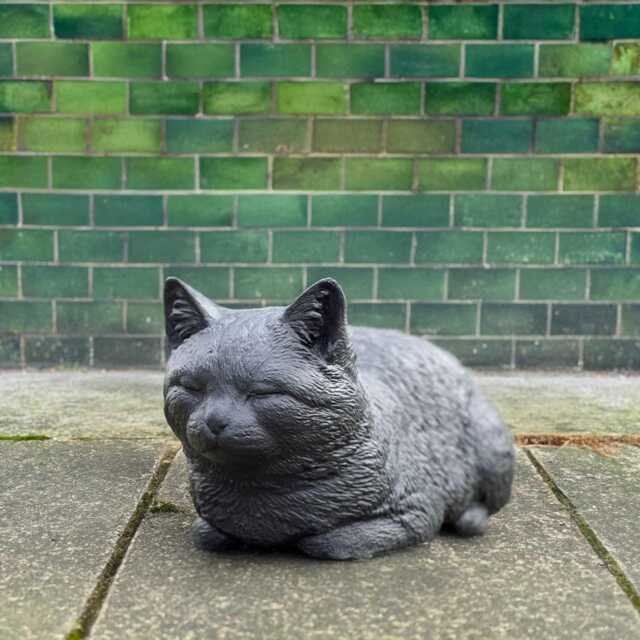 Black Concrete Cat Sculpture Garden Memorial Pet Figurine Stone Sleeping Kitten Statue Outdoor Handmade Ornament Cement Home Decor - image 1
