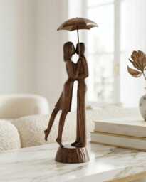 "Wood Sculpture ""Kiss Under The Rain" - thumbnail 1