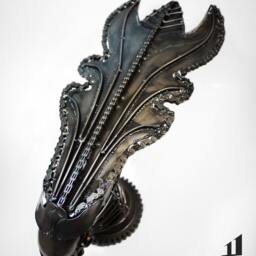 Recycled Metal Queen Monster Head - Steampunk Dieselpunk Cyberpunk Craft Handmade - thumbnail 2