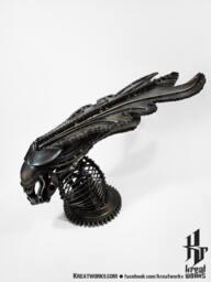 Recycled Metal Queen Monster Head - Steampunk Dieselpunk Cyberpunk Craft Handmade - thumbnail 1