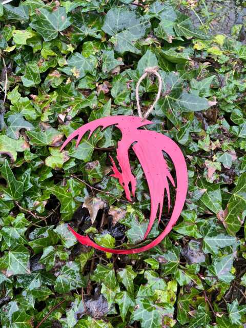 Red Dragon Metal Ornament Welsh Christmas Tree Decoration Wall Art Hanger Circular Birthday Gift For Mother Wales Patriot - image 1