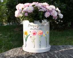 Personalized Grandma's Garden Plant Pot, Birth Month Flower Grandmas Garden, Gift For Mom, Birthday Gift???gift For Christmas