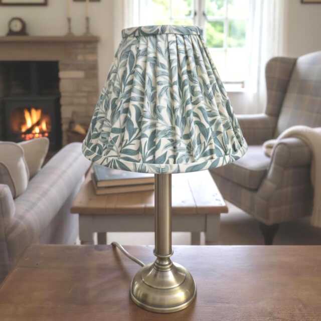 Vintage Brass Lamp & Shade, William Morris Willow Bough Design, Arts Crafts Style - image 1