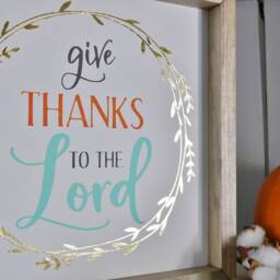 Give Thanks To The Lord Wooden Sign - Christian Wall Art Bible Verse Fall Home Decor Thanksgiving Wreath Farmhouse Signs - thumbnail 2