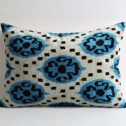 Handwoven Silk Velvet Ikat Pillow Uzbeki Cushion Cover - thumbnail 2