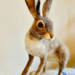 Lifesize Hare/Large Hare Sculpture/Jack Rabbit/Needle Felted Hare/Needle Jack Rabbit/Jack Rabbit Figure/Hare Doll/Hare Figure - thumbnail 3