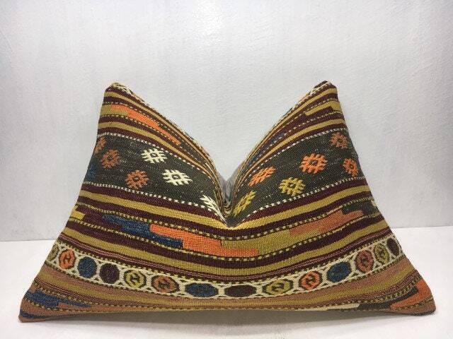 Vintage Turkish Kilim Pillow Cover, Handwoven Accent - 16x24 - image 1