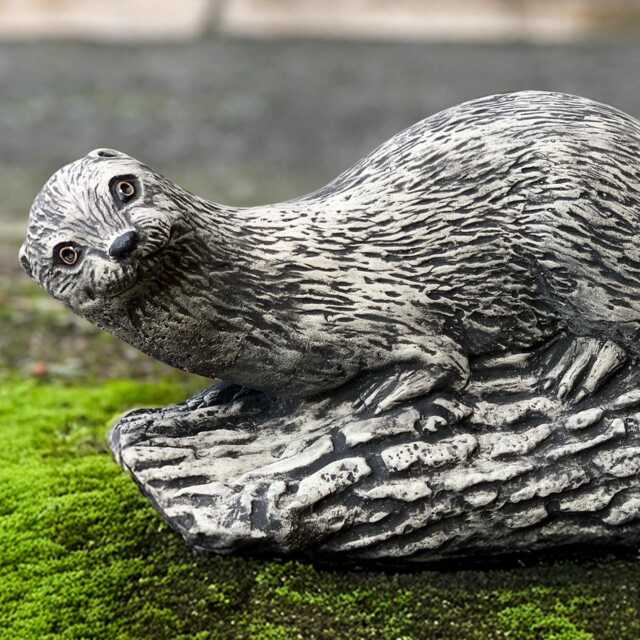 Garden Otter Statue Concrete Animal Sculpture Stone Wildlife Figurine Cement River Decoration Animal Ornament Otter Lover Gift Yard Art - image 1