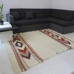 Handwoven Wool Throw Blanket Rustic Carpathian Lizhnyk Coverlet - thumbnail 4