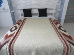 Handwoven Wool Throw Blanket Rustic Carpathian Lizhnyk Coverlet