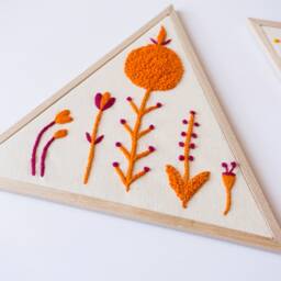 Wall Hanging, Set Of 2 Embroidered Flower Pictures, Abstract Art Flowers Embroideryartwork, Wall Framed in Textile Art Hanging - thumbnail 3