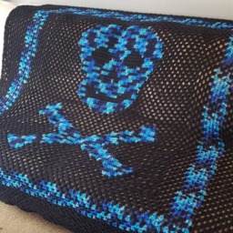 Skull & Crossbones Crochet Blanket Blue Black Pattern Large Bedding Decor - thumbnail 3