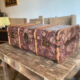 William Morris Steamer Trunk Coffee Table - Upcycled Storage Bench Retro Toy Chest _ Glfb - thumbnail 2