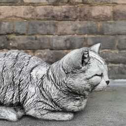 Concrete Sleeping Cat Statue Outdoor Kitty Sculpture Garden Pet Decoration Handcrafted Memorial Ornament Cement Kitten Art Lover Gift - thumbnail 3