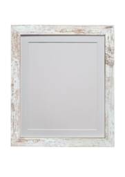 H7 Distressed White Wood Photo Frame With Mount