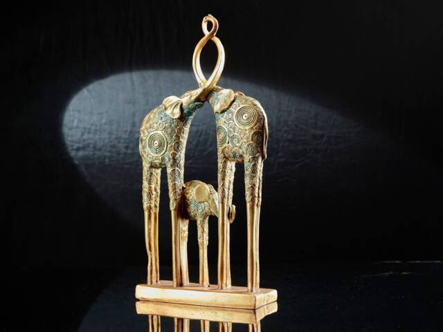 Handcrafted Elephant Family Statue Devotional Home Office Decor Bookshelf & Entryway Table Sculpture - image 1