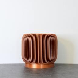 "Ribbed Modern Planter With Drainage in Copper, Unique 3D-Printed Plant Pot, Small To Large Sizes 4"" 5"" 6"" 7"" 8" - thumbnail 2