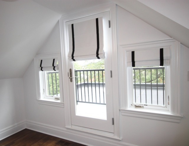 Custom Linen Roman Shade, White With Black Border, Chain Mechanism - image 1