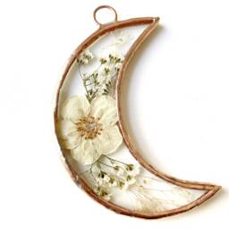 Glass Pressed Fern Frame - Crescent Moon Babies Breath Wall Hanging - thumbnail 2