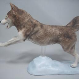 Siberian Husky Dog Figurine - thumbnail 3
