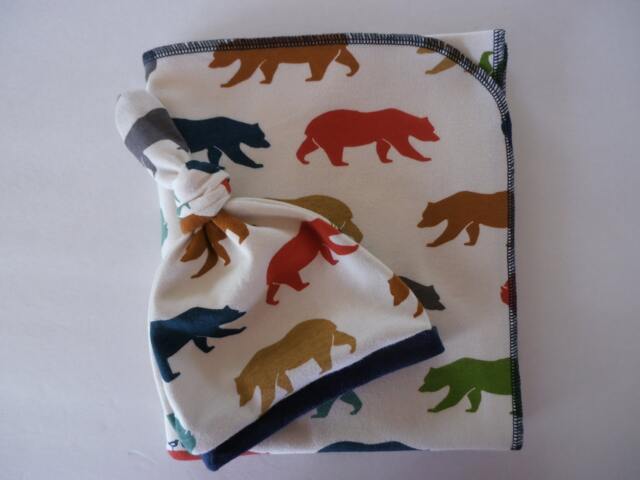 Bear Organic Swaddle Blanket & Newborn Hat Set. Take Home Photo Prop. Baby Shower Gift - image 1
