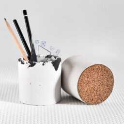 Modern Concrete Pen Holder Scandinavian Desk Organizer - thumbnail 3