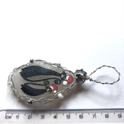 Hand Painted Sea Glass Christmas Tree Decoration Santa Hat Cats - thumbnail 4