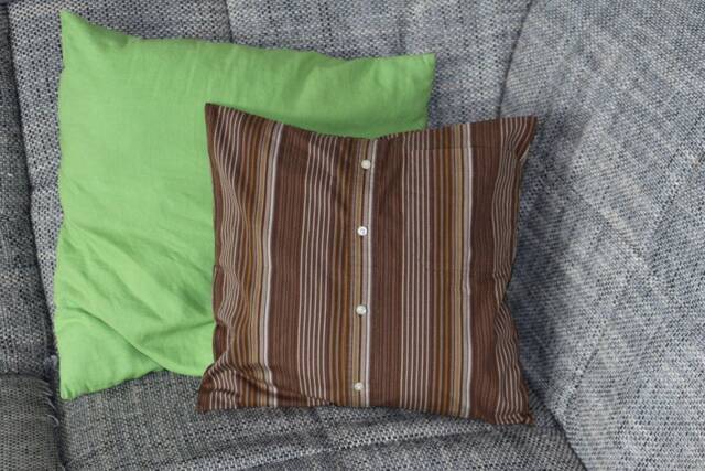 Pillow Cover Classic Brown - image 1