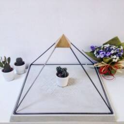 Handcrafted Brass Energy Pyramid, Shri Yantra, Meditation Decor - thumbnail 3