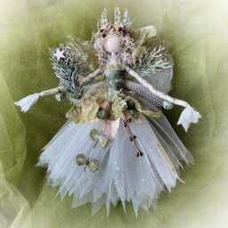Christmas Tree Topper Fairy, Vintage Style Enchanted Forest Theme - thumbnail 2