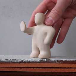 stop - Expressive Ceramic Figurine For Sandplay & Counseling - thumbnail 4