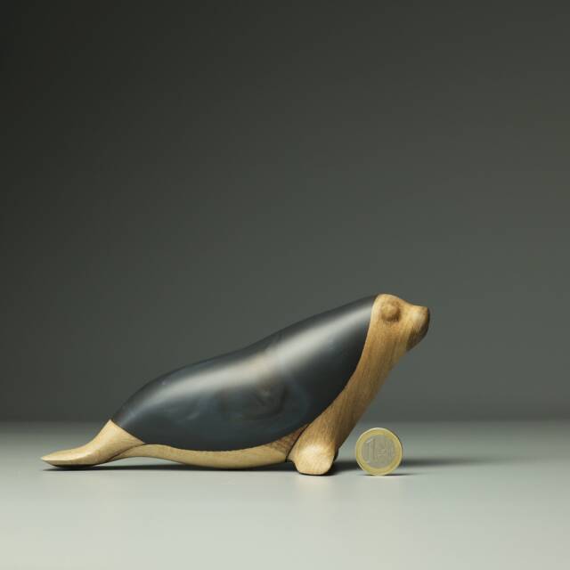 Duo Seal Sculpture - 1 - image 1