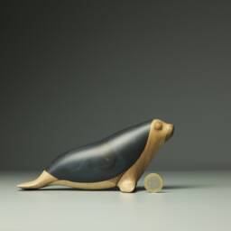 Duo Seal Sculpture - 1