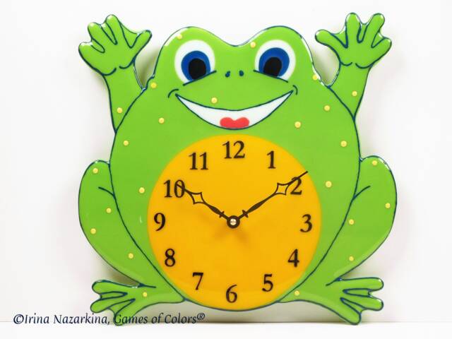 Fused Glass Frog Clock Kids Room Decor, Battery Powered - image 1