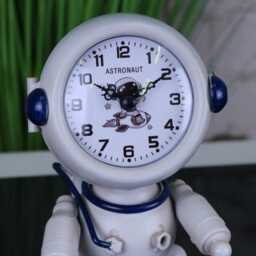Astronaut Space Clock 19cm - thumbnail 3