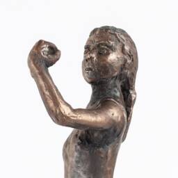 She Can Bronze Sculpture - thumbnail 4