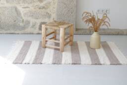 Medium Cream & Brown Rug, Bathroom Bedroom Striped Kitchen Neutral Color Area Rug Entry Gestreifter Teppich - thumbnail 1