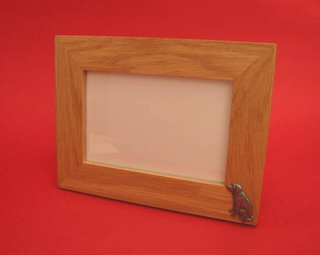 "Labrador Retriever Landscape Real Oak Picture Frame 4"" X 6" - image 1