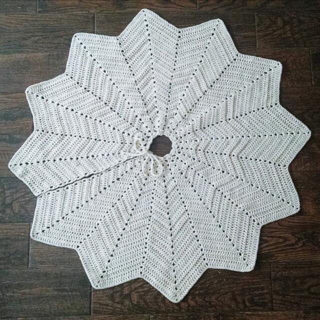Christmas Tree Skirt - Made-To-Order - image 1