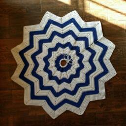 Christmas Tree Skirt - Made-To-Order - thumbnail 3