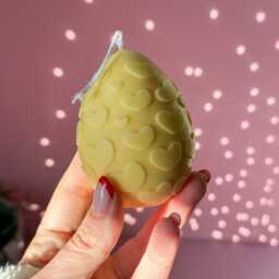 Heart Easter Egg Soy Wax Candle With Flower Detailed - Spring Home Decor Aesthetic Handmade Candles - thumbnail 4