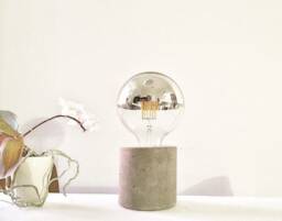 The Bottola Lamp _ Lamapada in Concrete - thumbnail 1