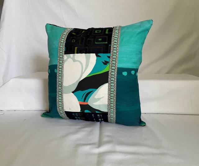 "Designers Guild Pillow Bohemian Turquoise Emerald Floral Cotton Duck - 16""x16" - image 1