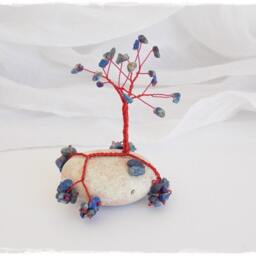 Lapis Lazuli Gemstone Tree Sculpture, Copper Wire, Greek Pebble Base - thumbnail 3