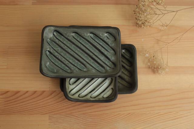 Colored Handmade Ceramic Soap Dish, Stoneware Black & White Soap Tray - image 1