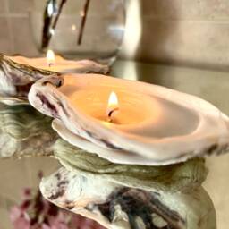 Luxury Oyster Shell Candle - Hand Poured Coastal With Gold Leaf Dorset Decor Gift Scent Options Available - thumbnail 2