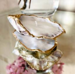 Luxury Oyster Shell Candle - Hand Poured Coastal With Gold Leaf Dorset Decor Gift Scent Options Available - thumbnail 1