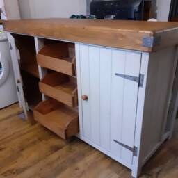 Butchers Block Style Kitchen Island/Breakfast Bar - thumbnail 3